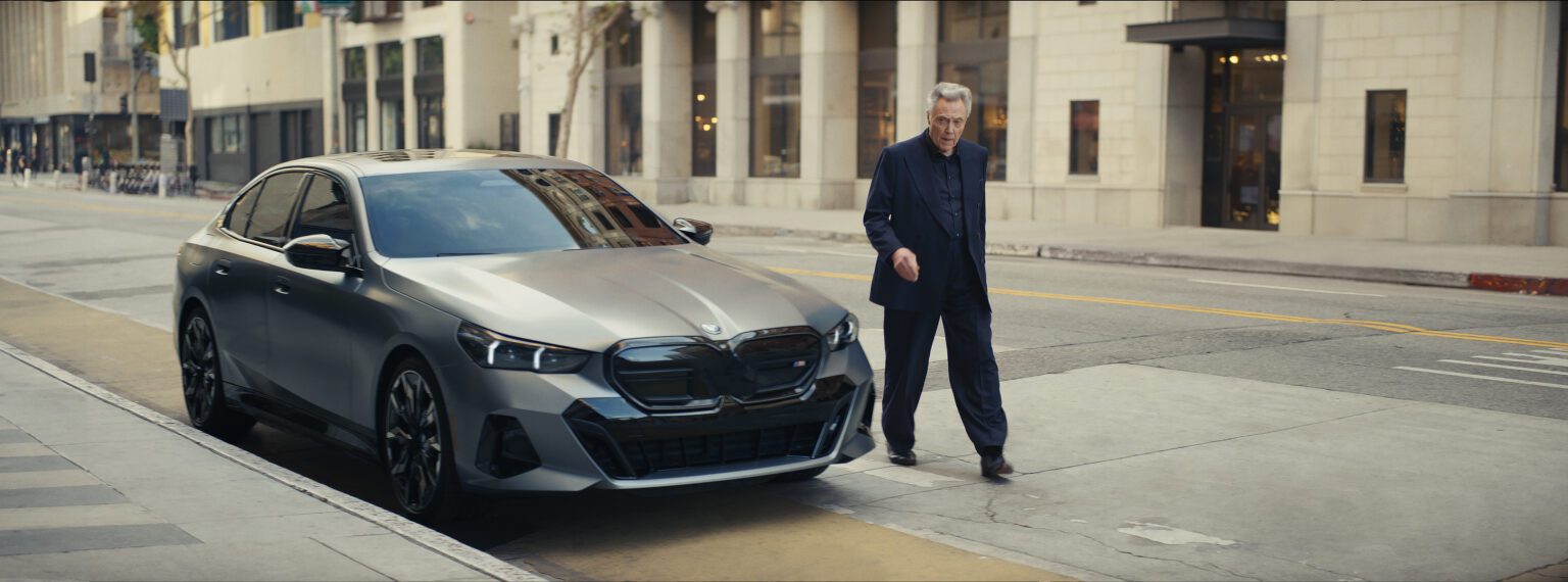 Christopher Walken sätter tonen i BMW-reklam och på Super Bowl