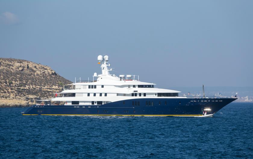 Fri 840=symfoni Bernard Arnault