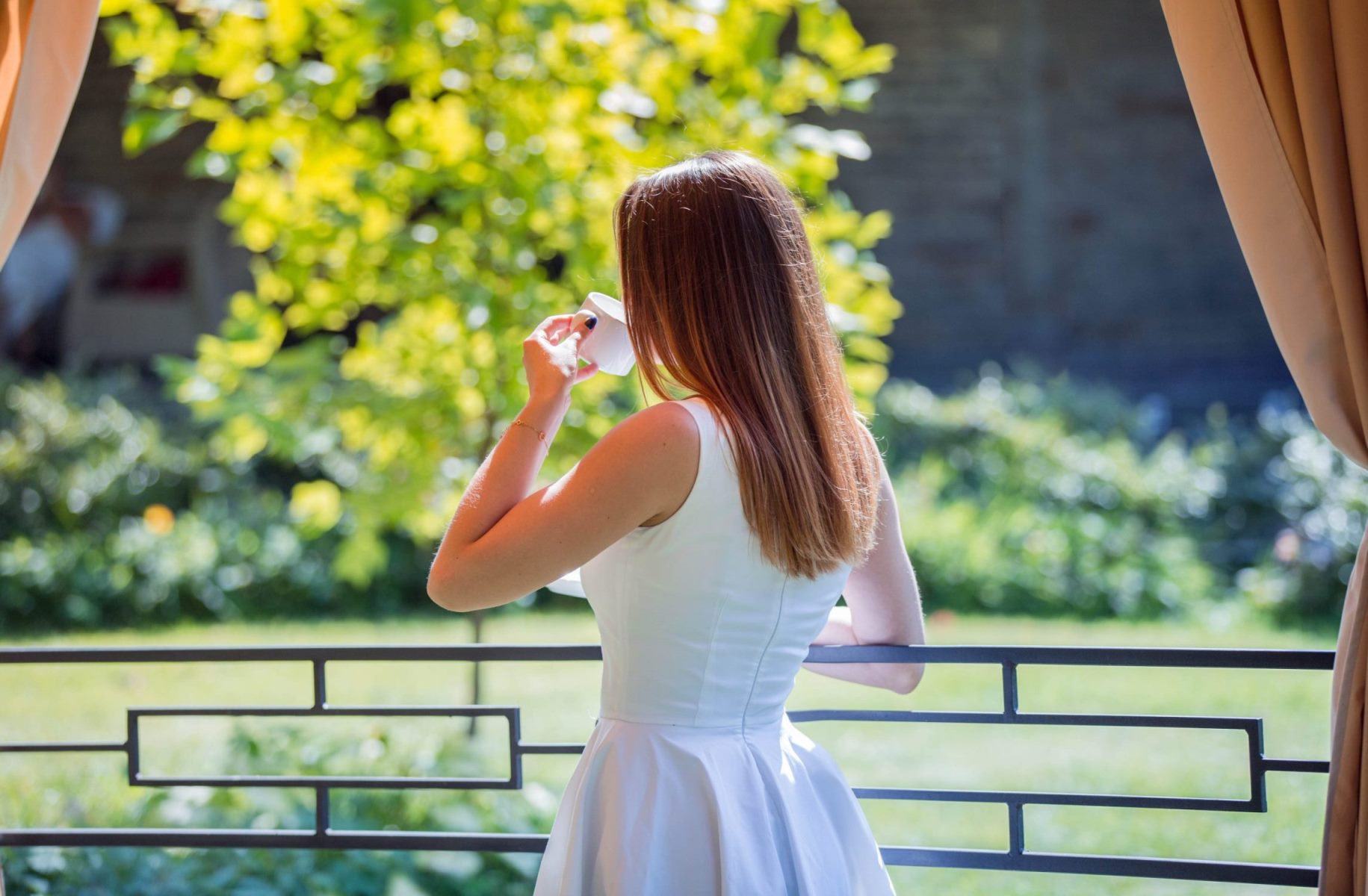 Kaffe i parken Manor House Spa