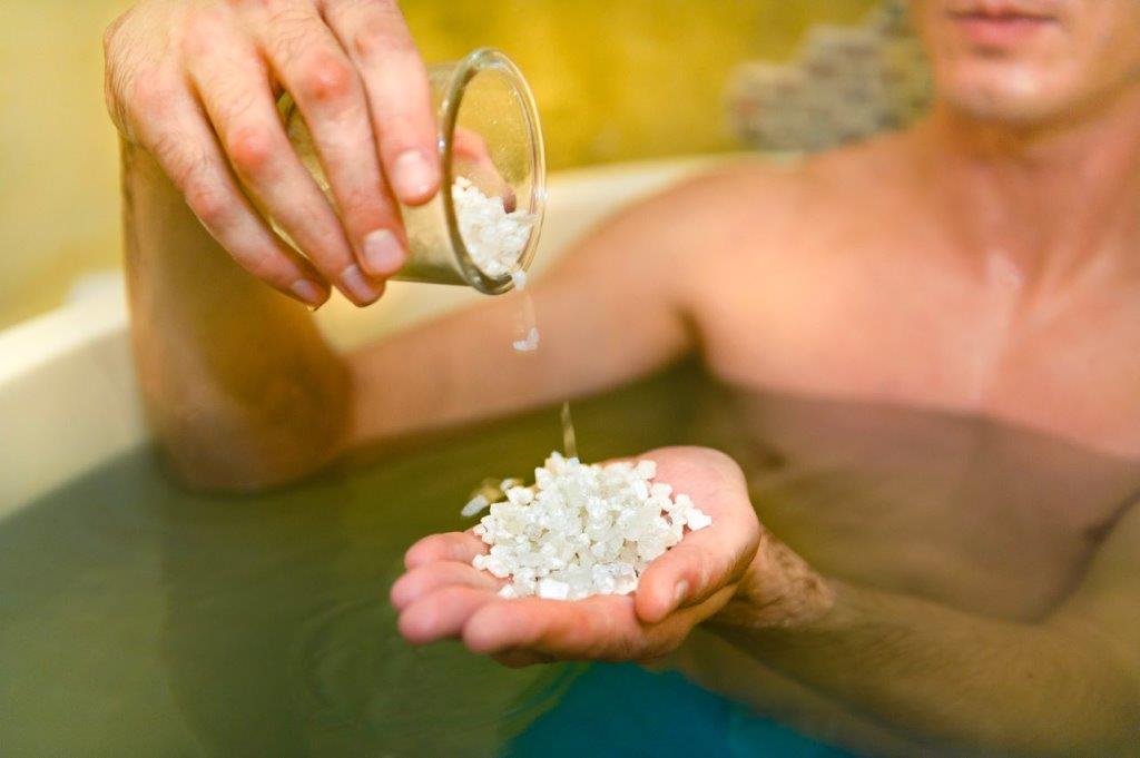 Herrg&aring;rd som badar i salta smulor Dsc 2581 (2)