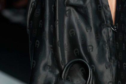 Prestigefylld handväska från märket Aigner