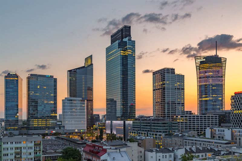 Rekordstor transaktion i Warszawa
