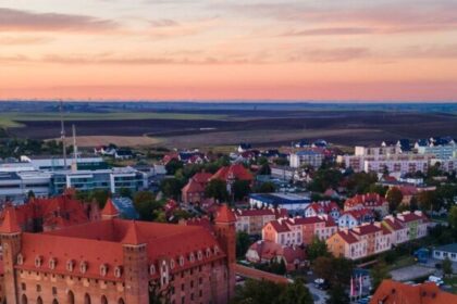 Resa längs de teutoniska slottens spår