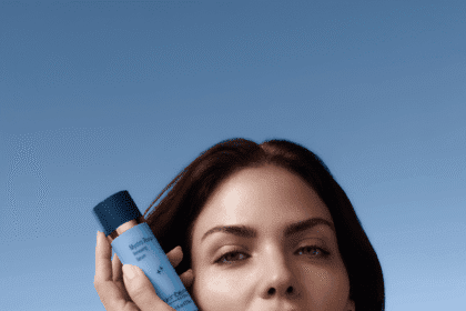 Mystro Revive Renewing Serum En ny era för hudvård under klimakteriet