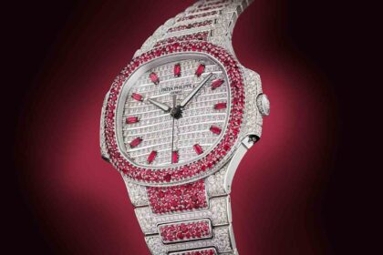 Patek Philippe Nautilus Haute Joaillerie Diamantikon Ikon