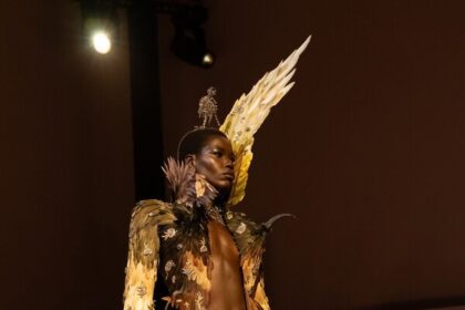 Schiaparelli Våren 2026 Agoni Och Extas Haute Couture Som Levande Konst