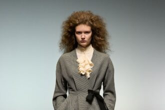 Alberta Ferretti Höst–vinter 2026–2027 1